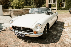 MG B
